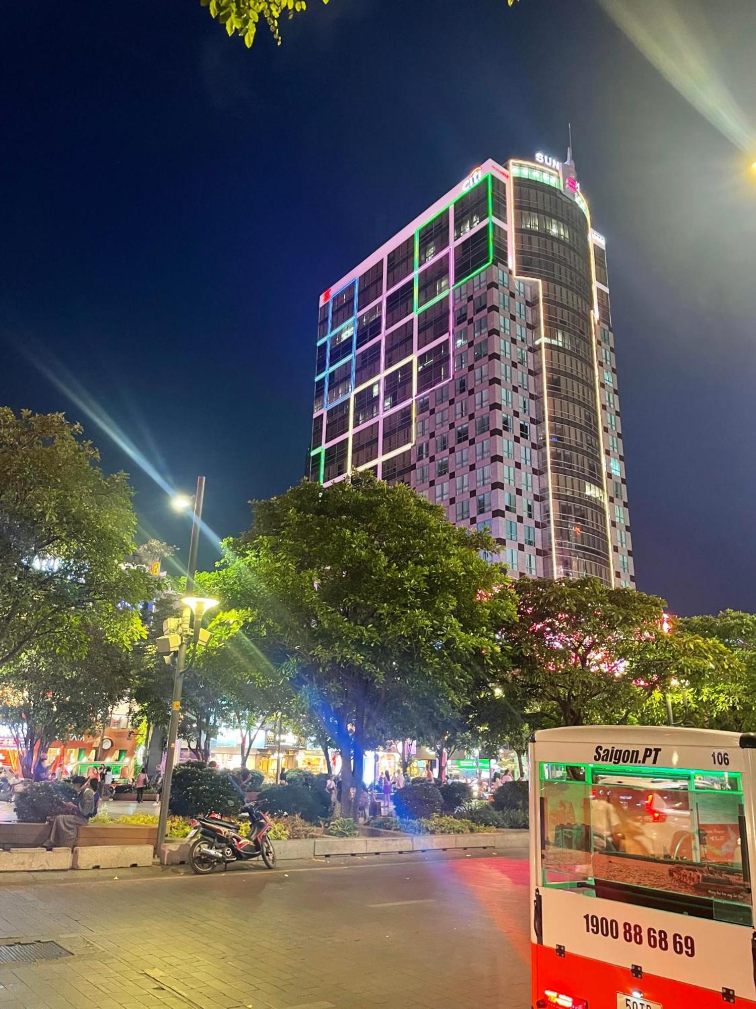 6Even Hotel - Have A Staycation In The Cafe Apartments Building Ho Chi Minh-staden Exteriör bild