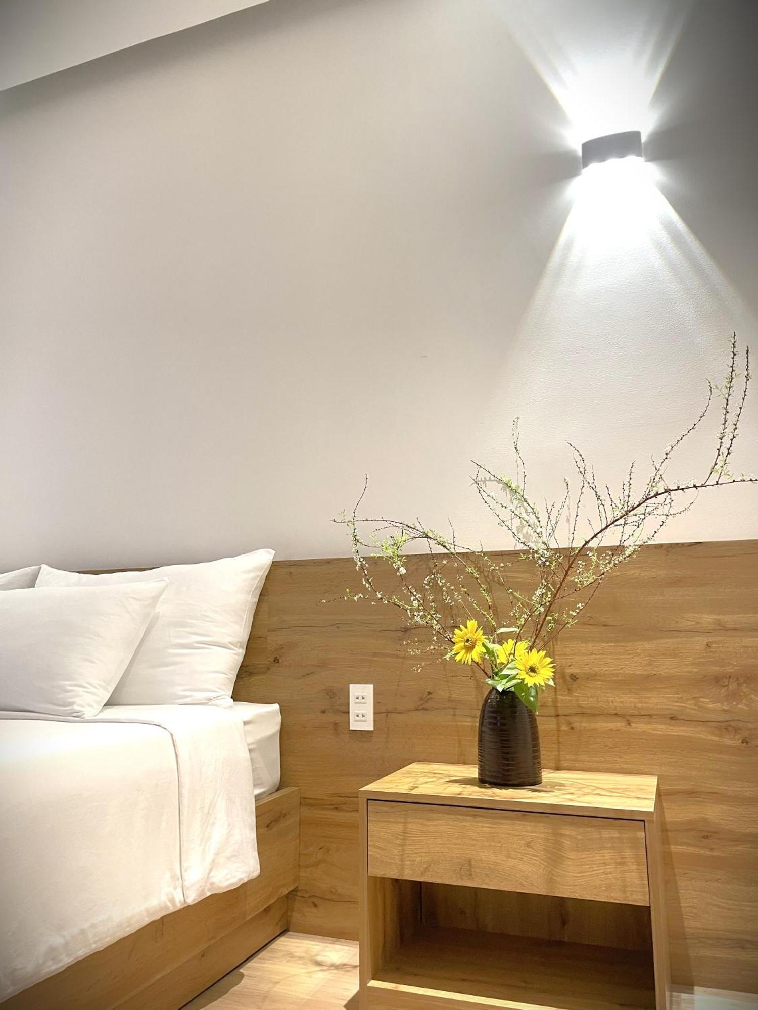 6Even Hotel - Have A Staycation In The Cafe Apartments Building Ho Chi Minh-staden Exteriör bild