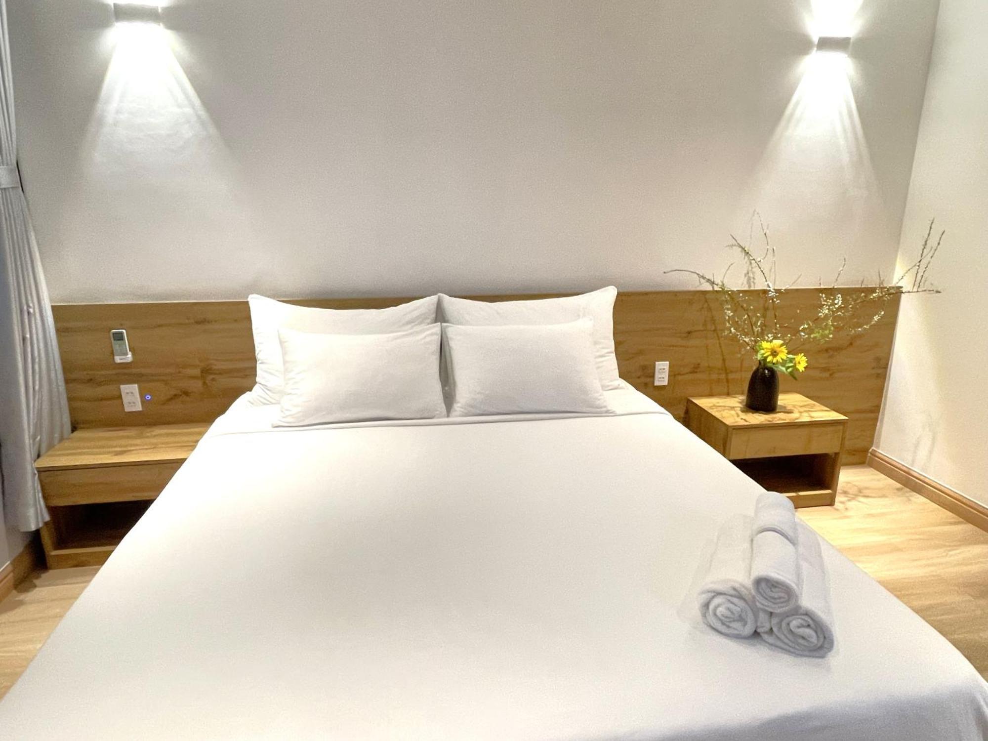 6Even Hotel - Have A Staycation In The Cafe Apartments Building Ho Chi Minh-staden Exteriör bild